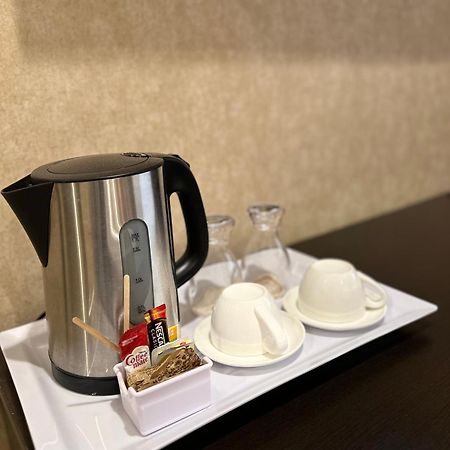 Hotel Crowner David Luaran gambar