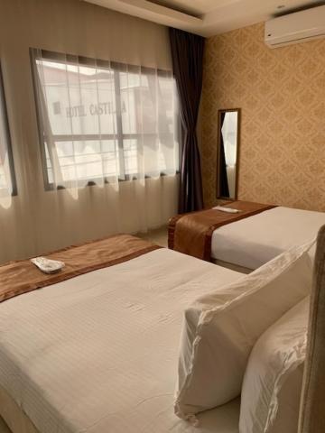 Hotel Crowner David Luaran gambar